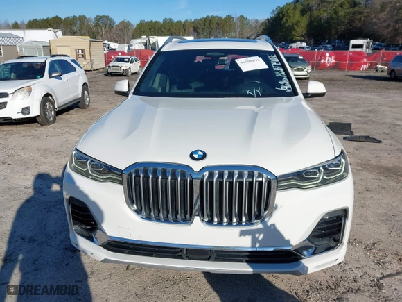 2020 BMW X7 xDrive40i with VIN 5UXCW2C05L9C18696, listed as a IAAI auction lot 41598890 with 102,599 mi miles. Bid and sale history available at carsss.com. Image 12.