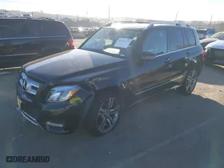 2014 Mercedes-Benz GLK-Class GLK 350 with VIN WDCGG8JB6EG335443, listed as a IAAI auction lot 41372173 with 123,194 mi miles. Bid and sale history available at carsss.com. Image 17.