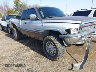 1997 Dodge 1500 with VIN 1B7HF13Z3VJ629609, listed as a IAAI auction lot 41432055 with 210,852 mi miles and . Bid and sale history available at DreamBid. Image 1.