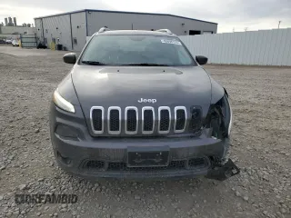 2018 Jeep Cherokee Latitude Plus with VIN 1C4PJMLX1JD516860, listed as a Copart auction lot 48898725 with 89,903 mi miles and Clean Title. Bid and sale history available at DreamBid. Image 5.
