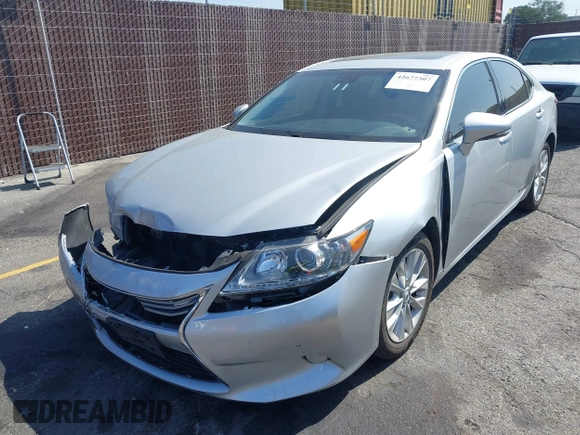 2013 Lexus ES 300h with VIN JTHBW1GG2D2022140, listed as a IAAI auction lot 42677307 with 133,630 mi miles and . Bid and sale history available at DreamBid. Image 17.