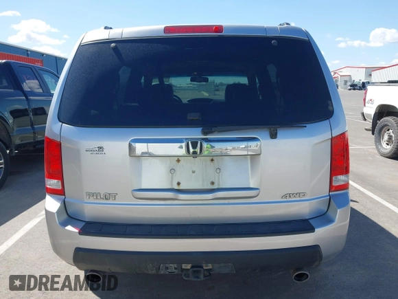 2011 Honda Pilot EX-L with VIN 5FNYF4H53BB020479, listed as a IAAI auction lot 42004774 with 248,153 mi miles. Bid and sale history available at carsss.com. Image 16.