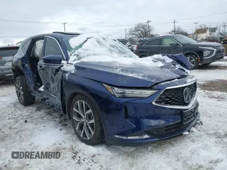 2024 Acura MDX w/Technology Package with VIN 5J8YE1H43RL026753, listed as a IAAI auction lot 41334412 with 8,677 mi miles. Bid and sale history available at carsss.com. Image 1.