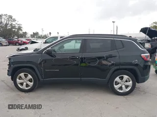 2019 Jeep Compass Altitude z VIN 3C4NJCBB2KT815146, wystawiony jako IAAI lot #41728255 z przebiegiem 50 852 mil mil oraz . Historia ofert i sprzedaży dostępna na DreamBid. Obrazek 15.