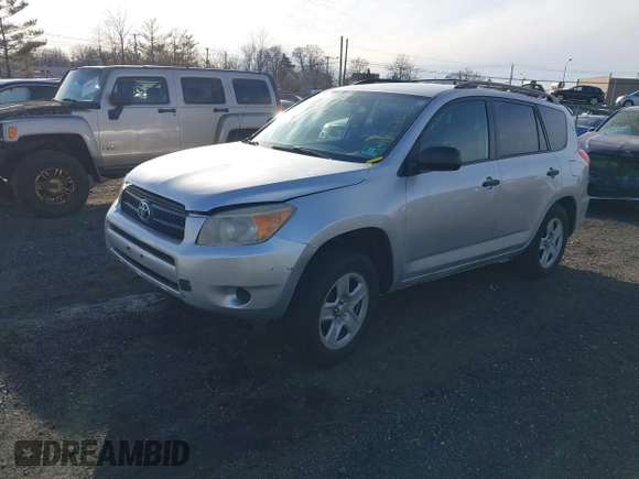 2008 Toyota RAV4 with VIN JTMBD33V686071430, listed as a IAAI auction lot 41627561 with 157,370 mi miles. Bid and sale history available at carsss.com. Image 2.