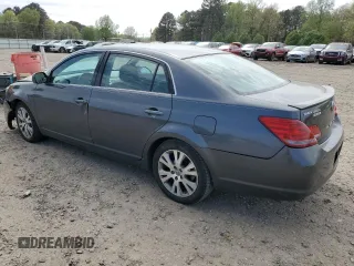 2008 Toyota Avalon XL z VIN 4T1BK36B28U280209, wystawiony jako Copart lot #51583845 z przebiegiem 102 165 mil mil oraz Szkoda całkowita • Salvage title. Historia ofert i sprzedaży dostępna na DreamBid. Obrazek 2.
