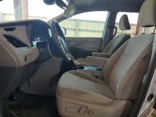 2018 Toyota Sienna LE Auto Access Seat with VIN 5TDKZ3DC5JS959834, listed as a Copart auction lot 51002875 with 113,144 mi miles and Salvage Title. Bid and sale history available at carsss.com. Image 7.