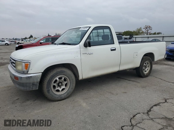 1997 Toyota T100 with VIN JT4JM11D9V0019752, listed as a Copart auction lot 82449524 with 279,981 mi miles and Salvage Title. Bid and sale history available at DreamBid. Image 1.