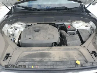 2020 Volvo XC90 Momentum with VIN YV4102CKXL1606866, listed as a Copart auction lot 70695284 with 43,686 mi miles and Salvage Title. Bid and sale history available at carsss.com. Image 12.