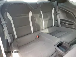 2022 Chevrolet Camaro 1LT z VIN 1G1FB1RX1N0110677, wystawiony jako Copart lot #53284045 z przebiegiem 47 009 mil mil oraz Czysty tytuł • Clean title. Historia ofert i sprzedaży dostępna na DreamBid. Obrazek 10.