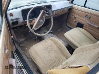 1979 Volkswagen Rabbit z VIN 1793801579, wystawiony jako Copart lot #89217815 z przebiegiem 13 577 mil mil oraz Tytuł czysty. Historia ofert i sprzedaży dostępna na DreamBid. Obrazek 8.