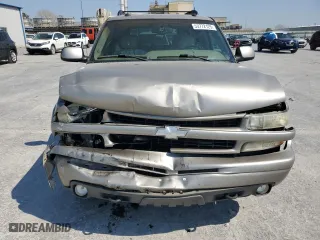 2003 Chevrolet Tahoe Z71 with VIN 1GNEK13Z23R273898, listed as a Copart auction lot 50772125 with 258,025 mi miles and Salvage Title. Bid and sale history available at carsss.com. Image 5.
