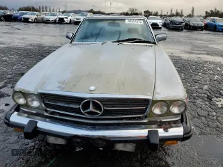 1984 Mercedes-Benz 380 SL with VIN WDBBA45A4EA012313, listed as a Copart auction lot 44551575 with 105,202 mi miles and Clean Title. Bid and sale history available at carsss.com. Image 5.