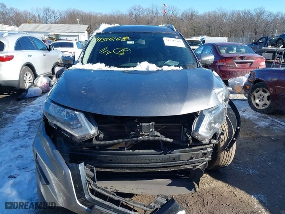 2019 Nissan Rogue SV with VIN KNMAT2MT2KP521498, listed as a IAAI auction lot 41316168 with NaN miles. Bid and sale history available at carsss.com. Image 12.