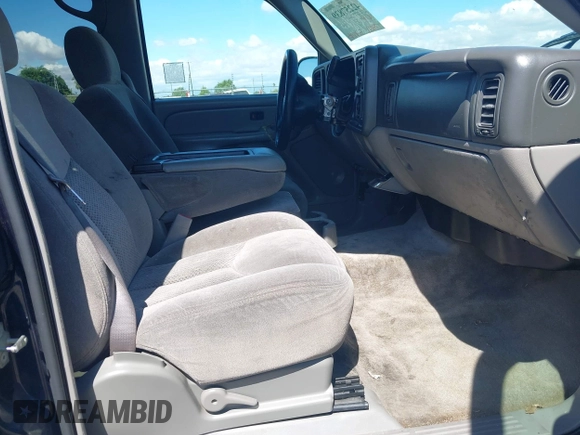 2006 Chevrolet Tahoe LS with VIN 1GNEC13VX6R145410, listed as a IAAI auction lot 42257839 with 178,659 mi miles and . Bid and sale history available at DreamBid. Image 5.