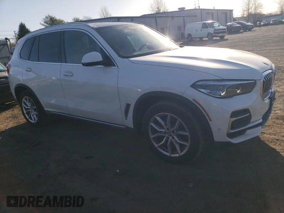2023 BMW X5 xDrive40i with VIN 5UXCR6C0XP9P15664, listed as a Copart auction lot 47996015 with 22,849 mi miles and Salvage title. Bid and sale history available at DreamBid. Image 4.