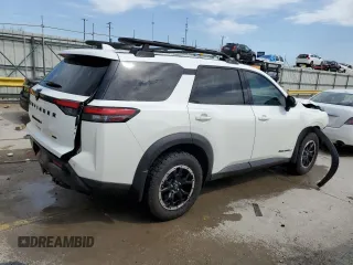 2024 Nissan Pathfinder Rock Creek z VIN 5N1DR3BD3RC246573, wystawiony jako Copart lot #53713415 z przebiegiem 37 469 mil mil oraz Szkoda całkowita • Salvage title. Historia ofert i sprzedaży dostępna na DreamBid. Obrazek 3.