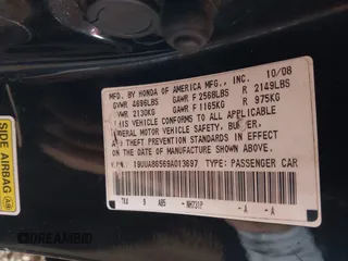 2009 Acura TL Technology z VIN 19UUA86569A013697, wystawiony jako IAAI lot #42265973 z przebiegiem 228 922 mil mil oraz . Historia ofert i sprzedaży dostępna na DreamBid. Obrazek 9.