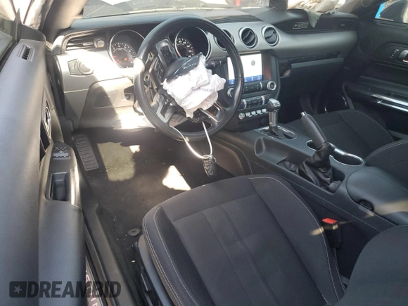 2020 Ford Mustang GT with VIN 1FA6P8CF3L5136351, listed as a Copart auction lot 52366765 with 39,475 mi miles and Salvage title. Bid and sale history available at DreamBid. Image 8.