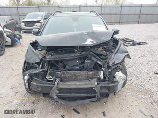 2008 Volvo V50 2.4L with VIN YV1MW382282379746, listed as a IAAI auction lot 42023404 with 182,247 mi miles. Bid and sale history available at carsss.com. Image 12.