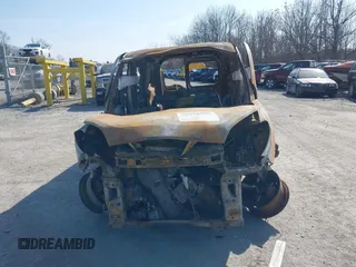 2019 Ram ProMaster City Cargo Tradesman z VIN ZFBHRFAB9K6M60224, wystawiony jako IAAI lot #39210596 z przebiegiem 65 672 mil mil oraz . Historia ofert i sprzedaży dostępna na DreamBid. Obrazek 6.
