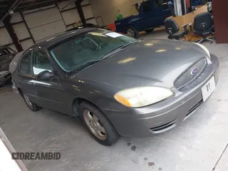 2005 Ford Taurus SE with VIN 1FAFP53U75A130186, listed as a IAAI auction lot 42155233 with 185,896 mi miles and . Bid and sale history available at carsss.com. Image 1.