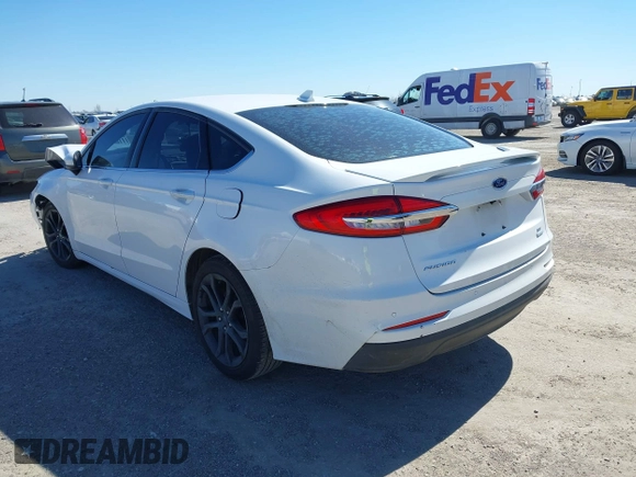 2020 Ford Fusion SE with VIN 3FA6P0HD4LR126174, listed as a IAAI auction lot 41723840 with 123,413 mi miles. Bid and sale history available at carsss.com. Image 3.