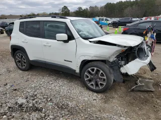 2018 Jeep Renegade Latitude with VIN ZACCJABB8JPG73693, listed as a Copart auction lot 49843235 with 92,447 mi miles and Salvage Title. Bid and sale history available at carsss.com. Image 4.