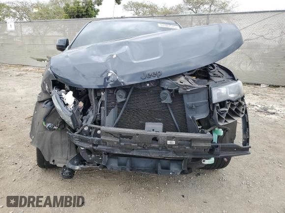 2018 Jeep Grand Cherokee Altitude z VIN 1C4RJEAG7JC392004, wystawiony jako Copart lot #53387525 z przebiegiem 103 406 mil mil oraz Szkoda całkowita • Salvage title. Historia ofert i sprzedaży dostępna na DreamBid. Obrazek 5.