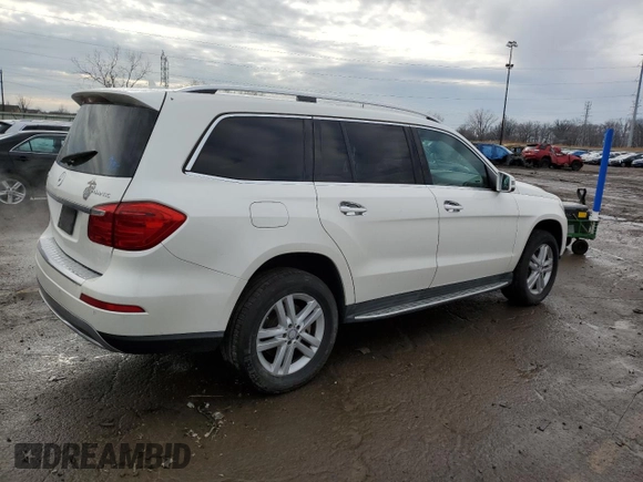2016 Mercedes-Benz GL with VIN 4JGDF6EE3GA698255, listed as a Copart auction lot 83559684 with 105,421 mi miles and Non Repairable. Bid and sale history available at carsss.com. Image 3.