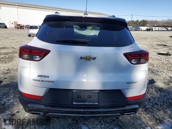 2022 Chevrolet TrailBlazer ACTIV with VIN KL79MVSLXNB070775, listed as a Copart auction lot 46304335 with 38,388 mi miles and Salvage Title. Bid and sale history available at carsss.com. Image 6.