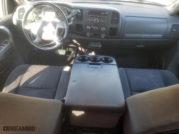 2009 Chevrolet Silverado 1500 LT with VIN 1GCEC29J09E163901, listed as a Copart auction lot 41802765 with 177,381 mi miles and Salvage Title. Bid and sale history available at carsss.com. Image 8.