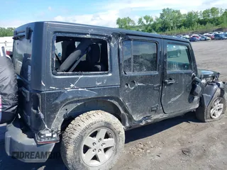 2017 Jeep Wrangler Unlimited Sport with VIN 1C4HJWDG5HL714291, listed as a IAAI auction lot 42383679 with 138,201 mi miles and . Bid and sale history available at DreamBid. Image 6.
