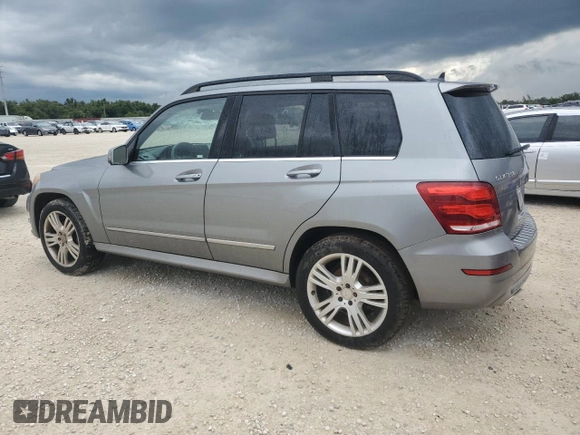2013 Mercedes-Benz GLK 350 with VIN WDCGG8JB7DF985533, listed as a Copart auction lot 73733944 with Not Provided miles and Salvage Title. Bid and sale history available at DreamBid. Image 2.