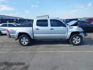 2007 Toyota Tacoma with VIN 3TMLU42N37M011891, listed as a IAAI auction lot 41662957 with 273,821 mi miles and . Bid and sale history available at DreamBid. Image 13.