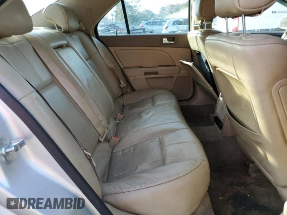 2011 Cadillac STS RWD z VIN 1G6DW6ED9B0133084, wystawiony jako Copart lot #80912574 z przebiegiem 138 720 mil mil oraz Czysty tytuł • Clean title. Historia ofert i sprzedaży dostępna na DreamBid. Obrazek 10.