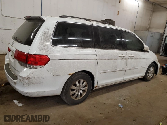 2010 Honda Odyssey EX-L z VIN 5FNRL3H7XAB024701, wystawiony jako Copart lot #56007685 z przebiegiem Nie podano mil oraz Nie do naprawy • Non repairable. Historia ofert i sprzedaży dostępna na DreamBid. Obrazek 3.