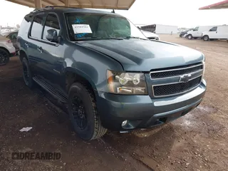 2009 Chevrolet Tahoe 2LT z VIN 1GNFK23069R293642, wystawiony jako IAAI lot #41584582 z przebiegiem 140 633 mil mil oraz . Historia ofert i sprzedaży dostępna na DreamBid. Obrazek 1.