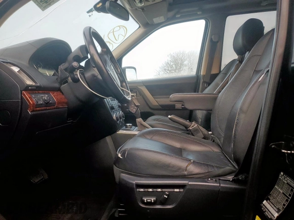 2008 Land Rover LR2 HSE with VIN SALFR24NX8H066014, listed as a Copart auction lot 48499395 with Not Provided miles and Salvage Title. Bid and sale history available at DreamBid. Image 7.