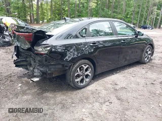 2019 Kia Forte LXS z VIN 3KPF24AD7KE023833, wystawiony jako IAAI lot #42373416 z przebiegiem 139 168 mil mil oraz . Historia ofert i sprzedaży dostępna na DreamBid. Obrazek 4.