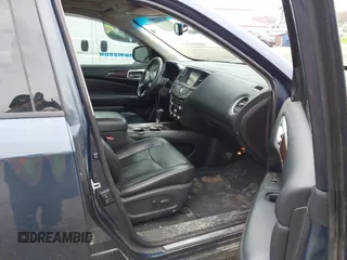 2015 Nissan Pathfinder SL with VIN 5N1AR2MN5FC622513, listed as a IAAI auction lot 41953545 with 183,339 mi miles and . Bid and sale history available at DreamBid. Image 5.