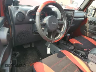 2007 Jeep Wrangler Unlimited X z VIN 1J4GA391X7L169728, wystawiony jako Copart lot #59484265 z przebiegiem 165 674 mil mil oraz Szkoda całkowita • Salvage title. Historia ofert i sprzedaży dostępna na DreamBid. Obrazek 8.