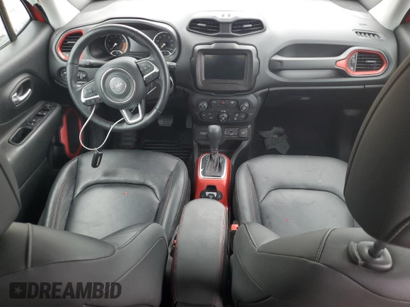2020 Jeep Renegade Trailhawk с VIN ZACNJBC17LPM03536, выставлен на аукционе Copart как лот 59369535 с пробегом Не указан миль и На запчасти • Non repairable. История ставок и продаж доступна на DreamBid. Изображение 8.