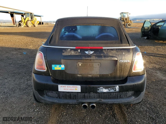 2010 MINI Cooper Convertible S with VIN WMWMS3C55ATY09477, listed as a Copart auction lot 78481974 with 102,954 mi miles and Salvage Title. Bid and sale history available at carsss.com. Image 6.