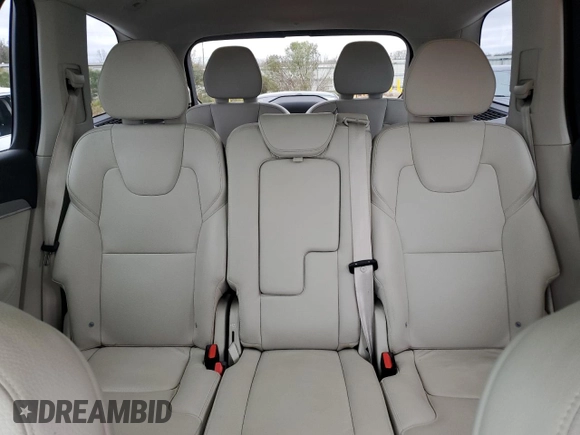 2021 Volvo XC90 Momentum z VIN YV4102CK2M1751708, wystawiony jako Copart lot #85919094 z przebiegiem 57 793 mil mil oraz Szkoda całkowita • Salvage title. Historia ofert i sprzedaży dostępna na DreamBid. Obrazek 10.