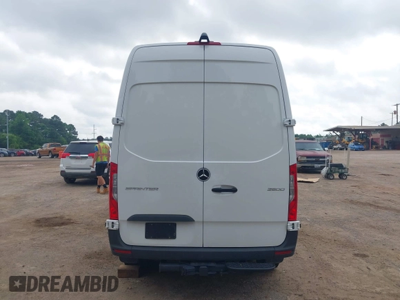 2025 Mercedes-Benz Sprinter Cargo with VIN W1Y4KBHY6ST202145, listed as a IAAI auction lot 42127760 with 9,361 mi miles and . Bid and sale history available at carsss.com. Image 15.
