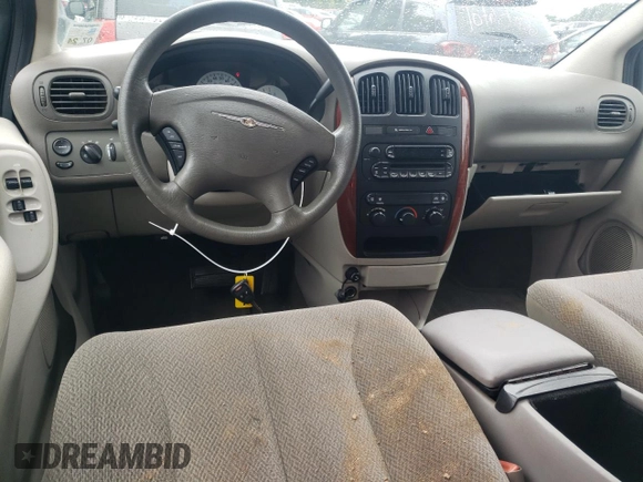2006 Chrysler Town & Country LX with VIN 1A4GP44R76B610205, listed as a Copart auction lot 64354854 with 105,152 mi miles and Salvage Title. Bid and sale history available at DreamBid. Image 8.