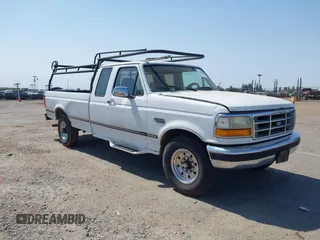1995 Ford F-250 with VIN 1FTHX25H2SKC12673, listed as a IAAI auction lot 42381220 with Not provided miles and . Bid and sale history available at DreamBid. Image 1.