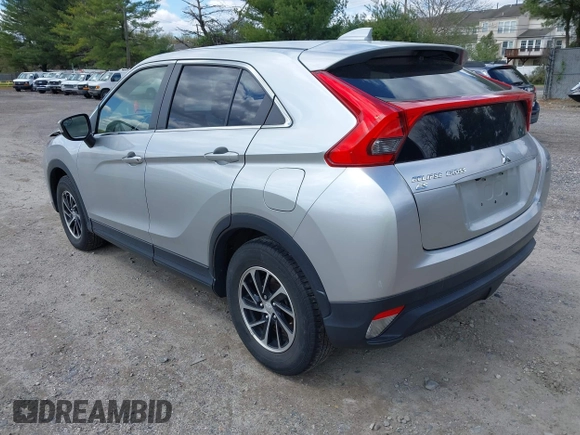 2020 Mitsubishi Eclipse Cross ES z VIN JA4AS3AA4LZ014128, wystawiony jako IAAI lot #42053759 z przebiegiem 72 825 mil mil oraz . Historia ofert i sprzedaży dostępna na DreamBid. Obrazek 3.