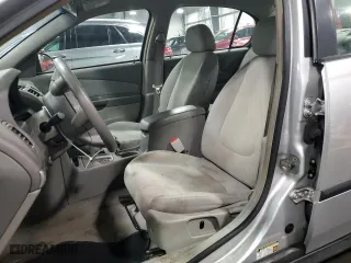 2005 Chevrolet Malibu with VIN 1G1ZS52F05F292388, listed as a Copart auction lot 84467974 with 221,027 mi miles and Salvage Title. Bid and sale history available at carsss.com. Image 7.
